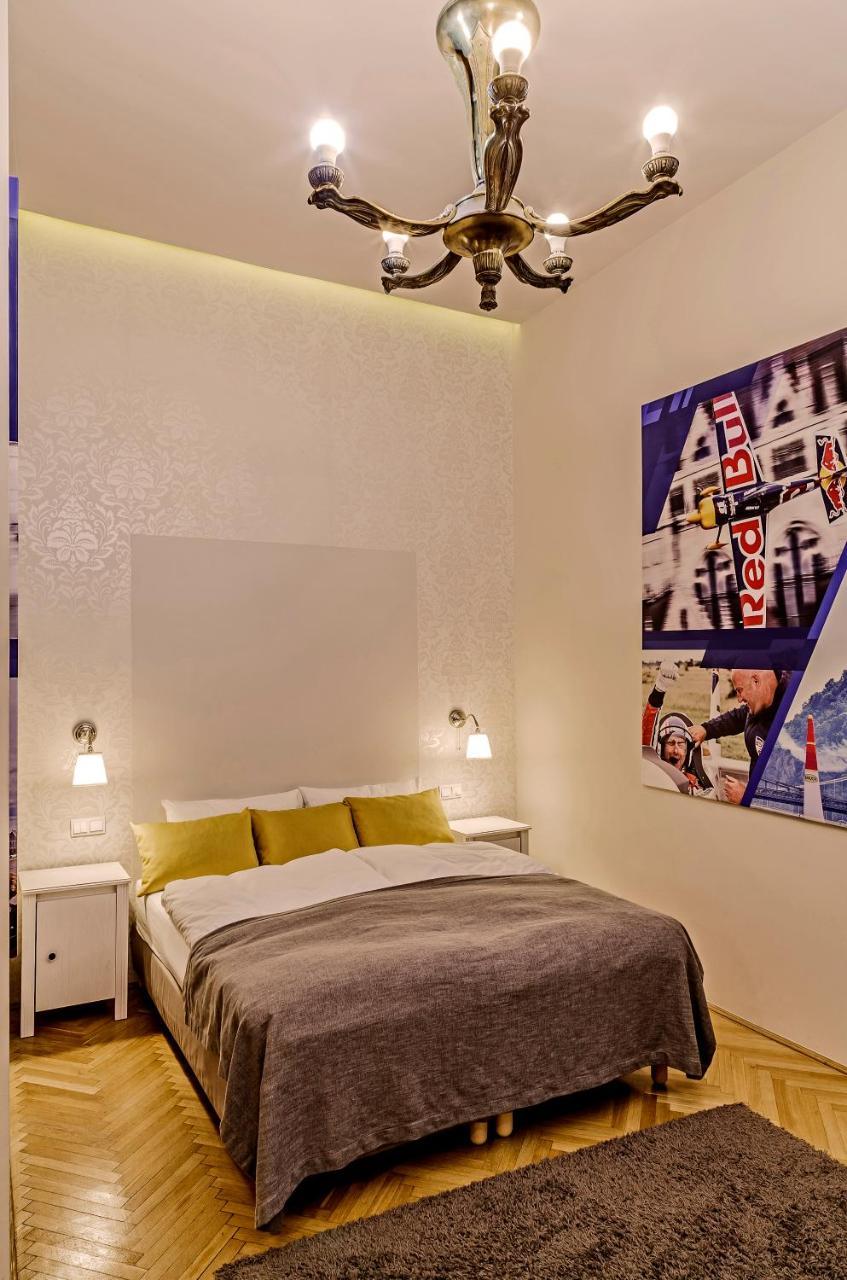 The Cream Bed and Breakfast Budapest Esterno foto